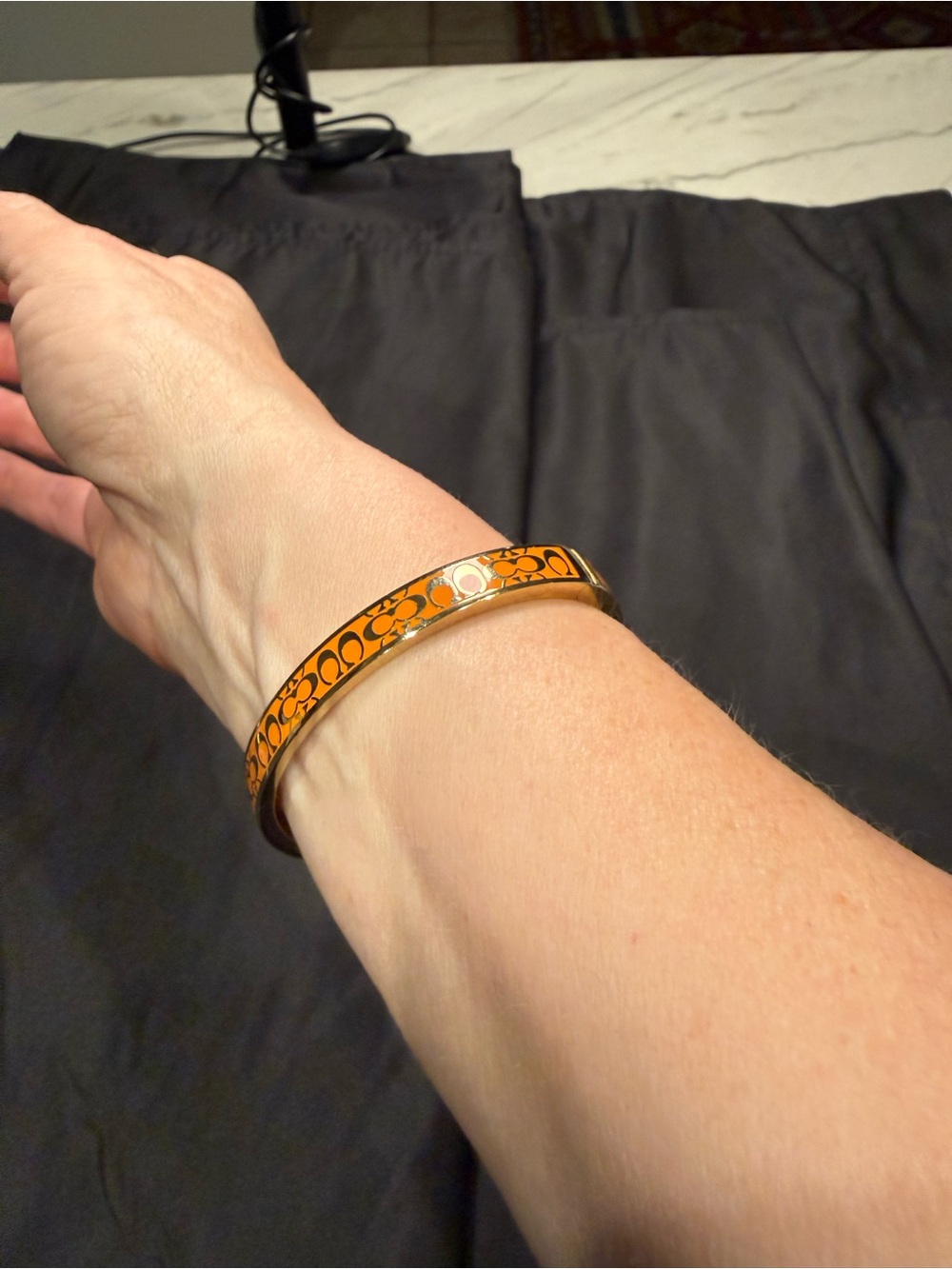Coach Orange Enamel Signature C Hinged Bangle Bracelet Gold Tone - Picture 14 of 16
